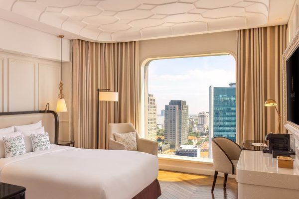Bed- Hotel des Arts Saigon- Vietnam-Facebook Bed- Hotel des Arts Saigon- Vietnam-Facebook
