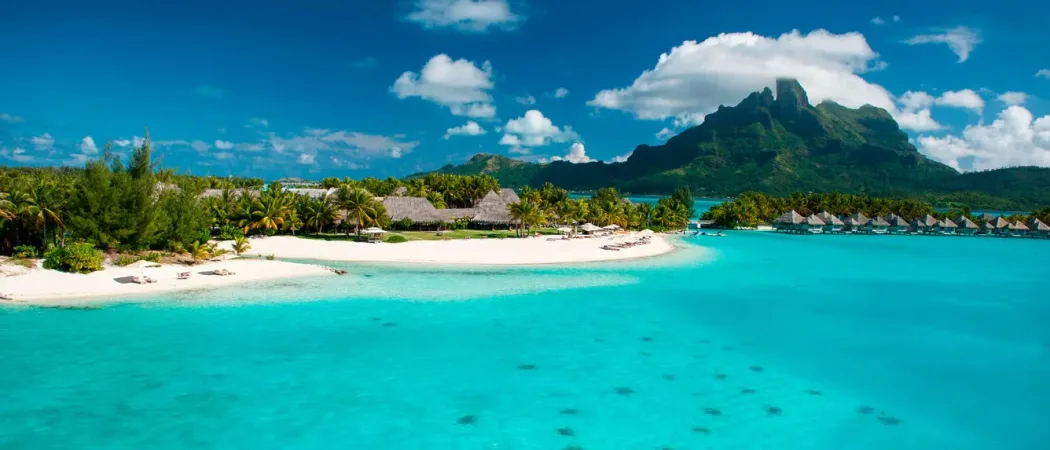 Bobxr exterior Bora Bora Island Resort French Polinesia Website