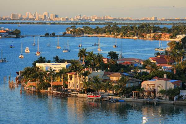 Bahamas pier Canva Pro Bahamas pier Canva Pro