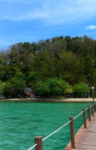 Gaya Island beach Borneo