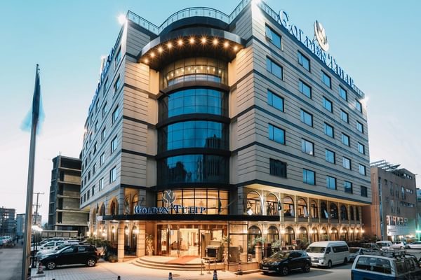 Golden Tulip Golden Tulip