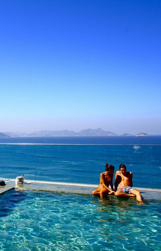 Couple Miramar Hotel Rio de Janeiro Brazil min