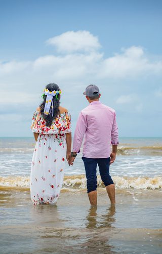 Couple beach los santos Panama min