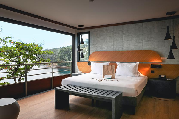 Le tahiti pearl resorts french polynesia double bed hero jpg Le tahiti pearl resorts french polynesia double bed hero jpg