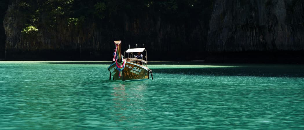 Longtail boat khao sok thailand pexel
