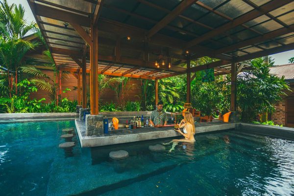 Amor Arenal swim up bar Amor Arenal swim up bar