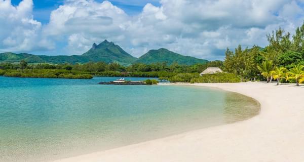 Four Season Mauritius Beach