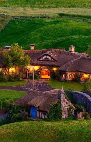 Hobbiton 01 New Zealand