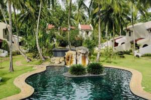Omali Lodge Ext With Pool And Rooms