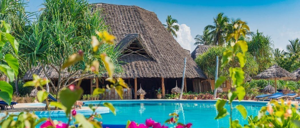 Zanzibar Queen Hotel pool